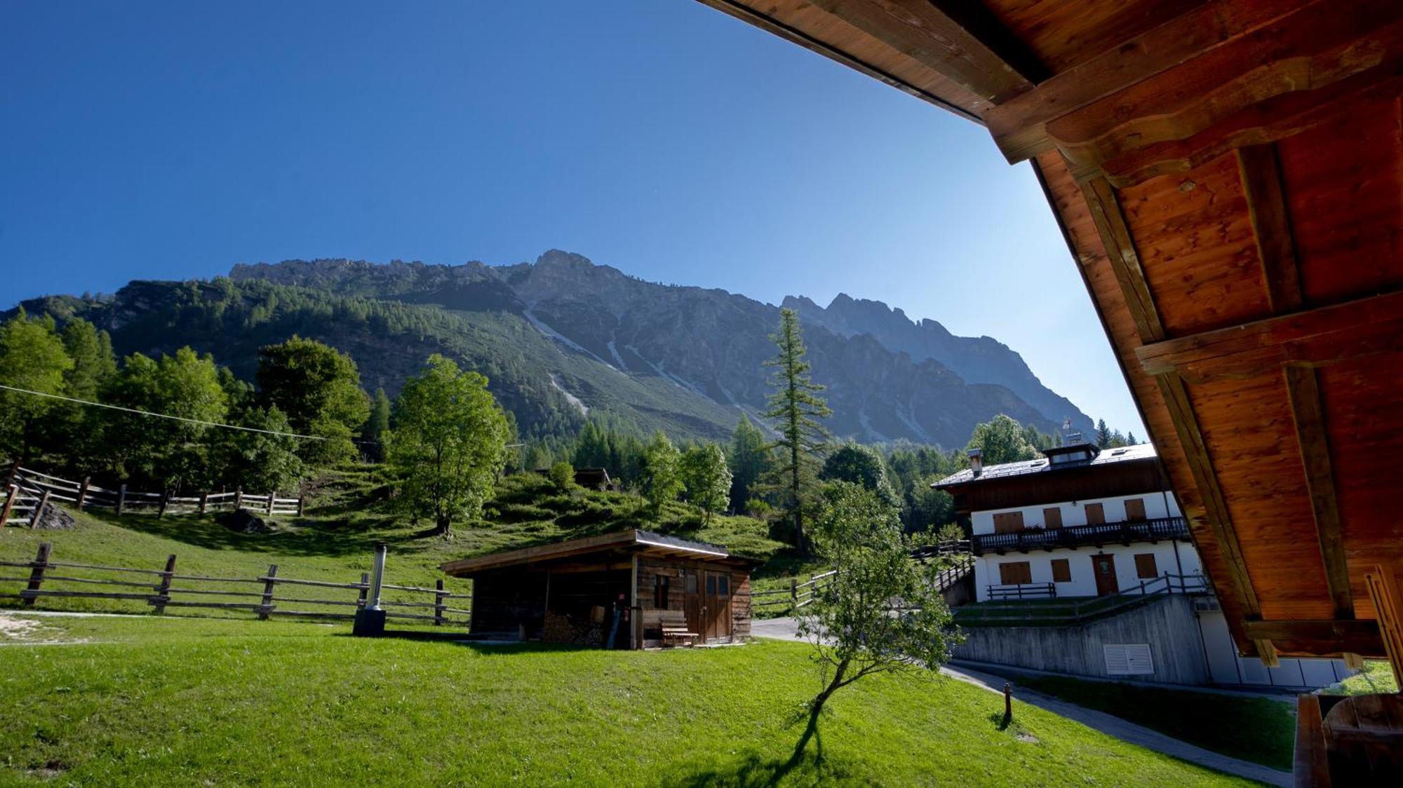 Baita Fraina Cortina dʼAmpezzo Eksteriør bilde